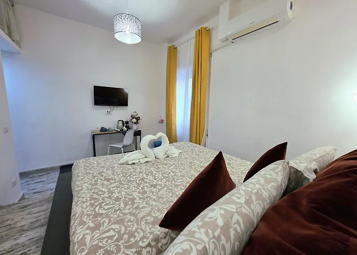 בית הארחה Appia Avenue 639 2*
